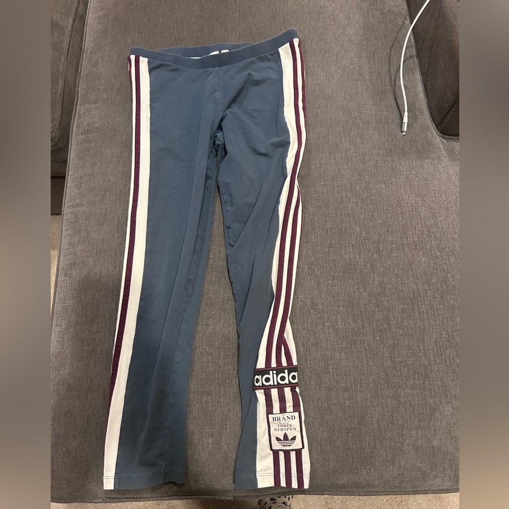 Adidas Women's Blue Leggings with White and Maroon Stripes